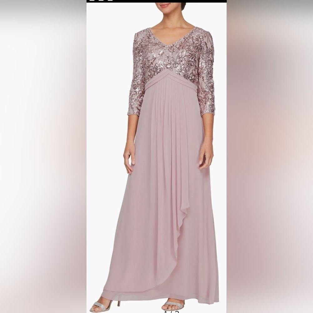 Alex Evenings Sequin Three-Quarter Sleeve Evening Gown NWOT size 6 Blush/Pink